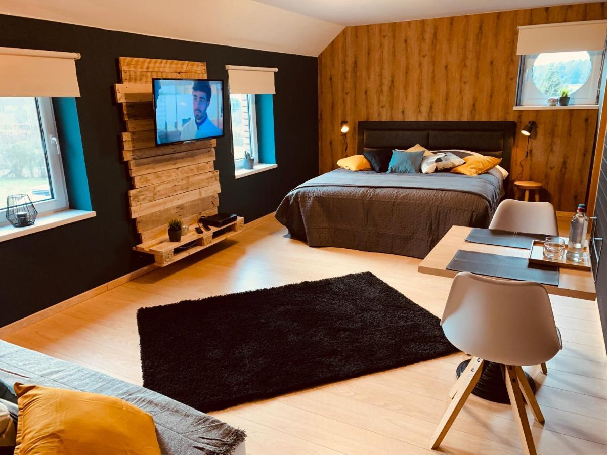 La Chambre D'En Haut La Reid Bagian luar foto